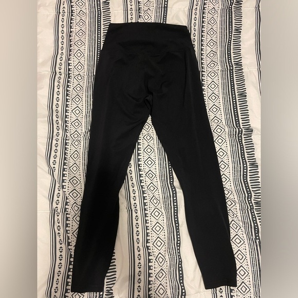 💖(2 for $15)💖 V-cut High Waisted Leggings - Picture 6 of 8